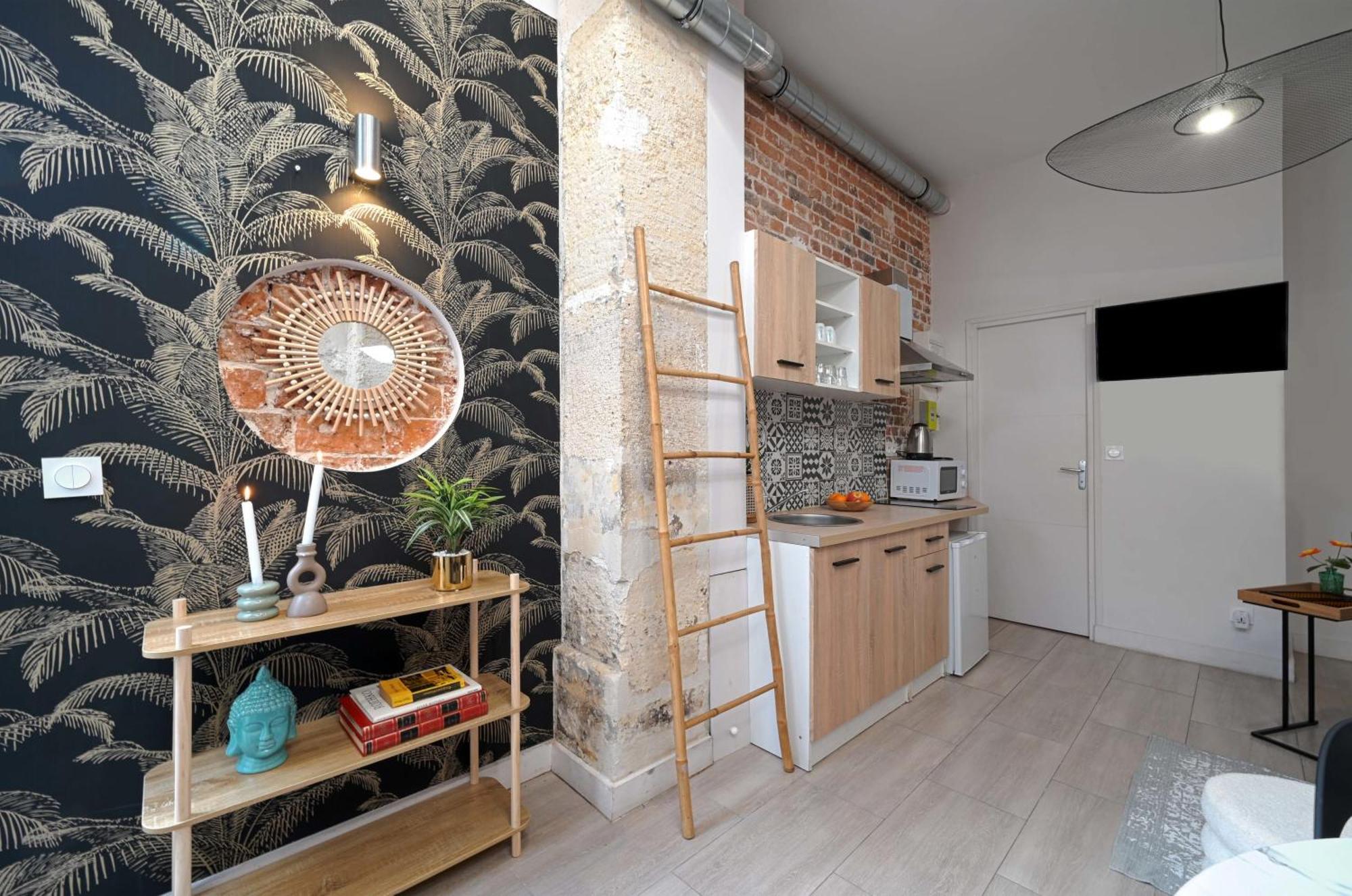 Apartamento 2 Bed Modern Fully Furnish Flat,Close To Buttes Chaumon Park París Exterior foto